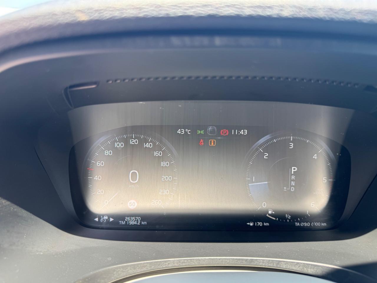 Volvo V90 D4 Geartronic R-design FULL SERVICE VOLVO