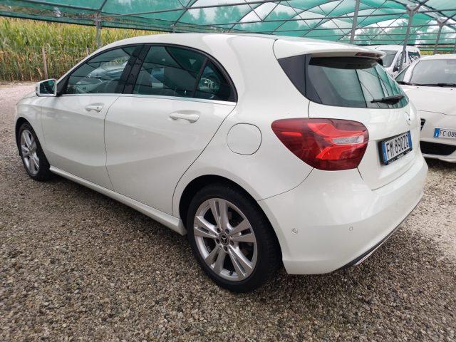 MERCEDES-BENZ A 180 d Automatic Sport Next