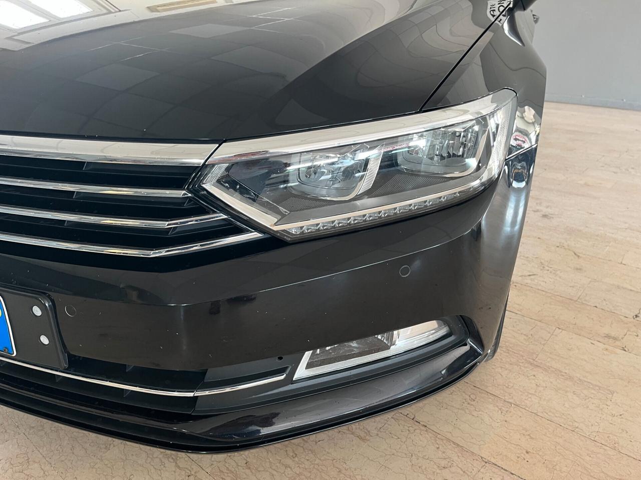 Volkswagen Passat Variat1.6 Tdi Automatica DSG 18"