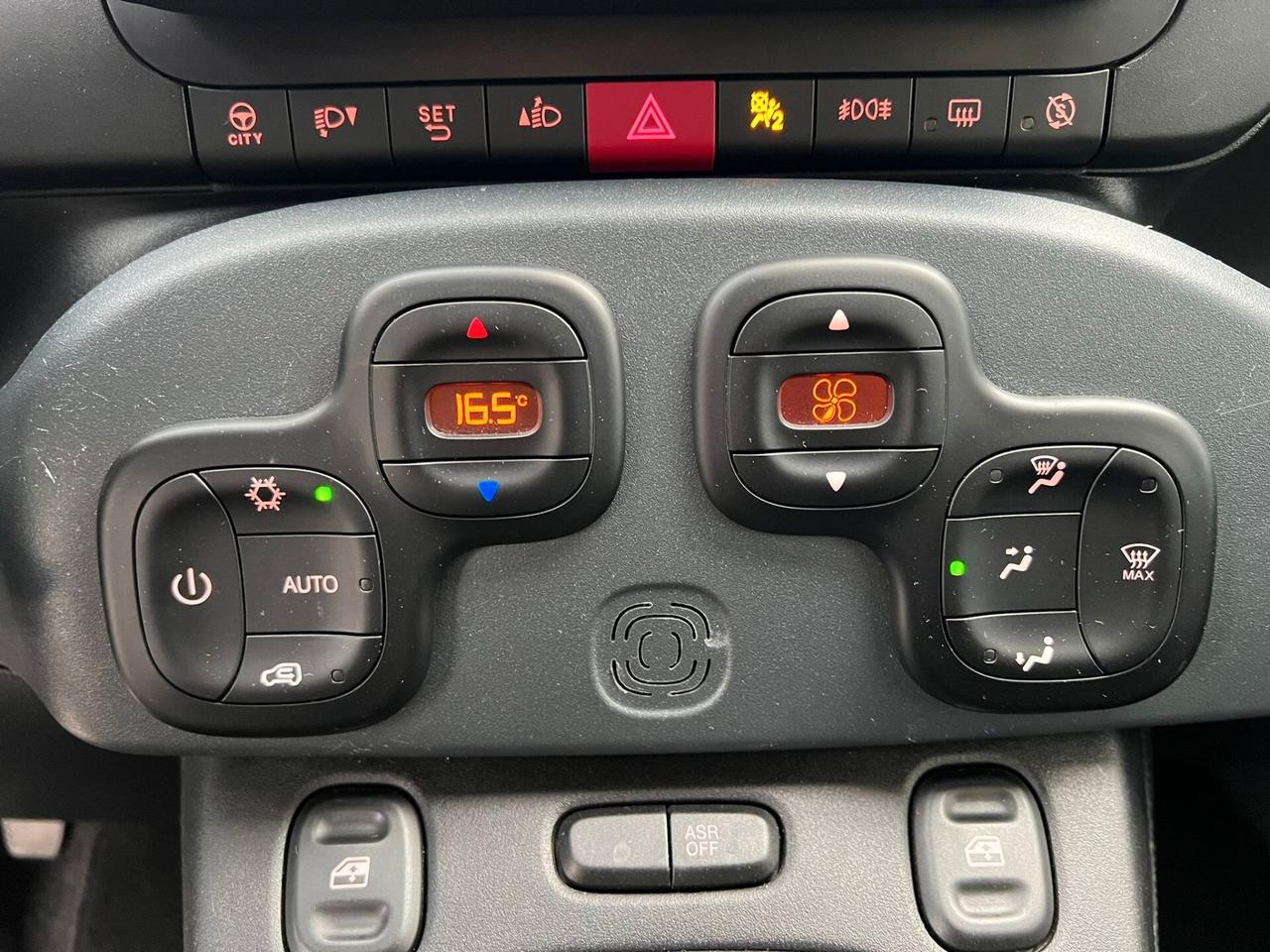 FIAT PANDA 1.0 HYBRID 69CV 2023!!! CITY CROSS!!!