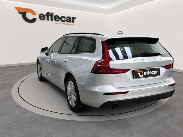 Volvo V60 B4 D Autom. Momentum Business