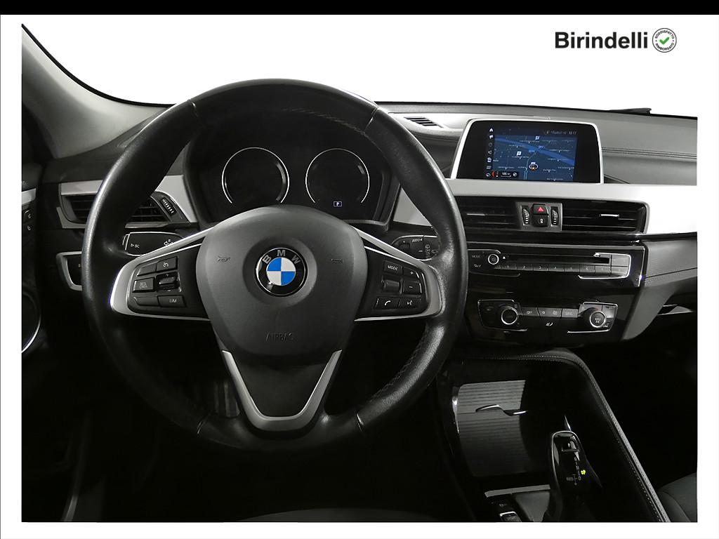 BMW X2 (F39) - X2 sDrive18d Business-X