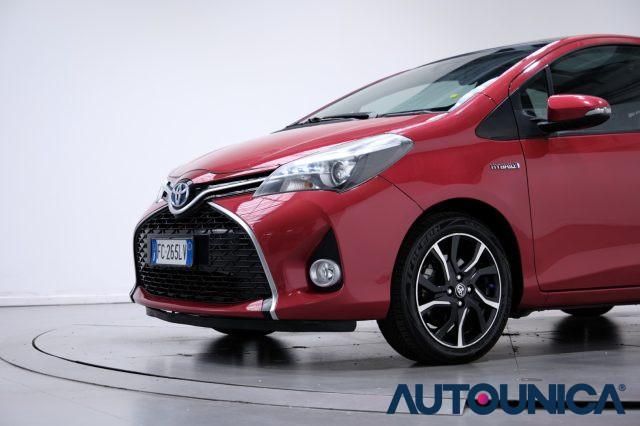 TOYOTA Yaris 1.5 HYBRID 5 PORTE STYLE NEOPATENTATI