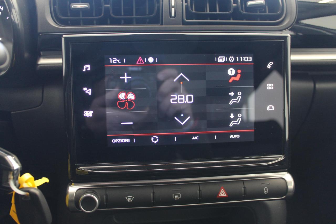 Citroen C3 1.2 puretech SHINE PLUS NAVI 83 Cv.