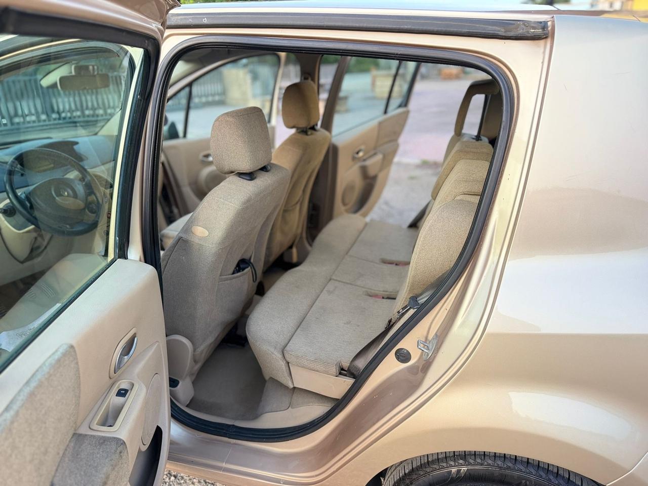 Renault Modus 1.5 dCi 70CV Dynamique