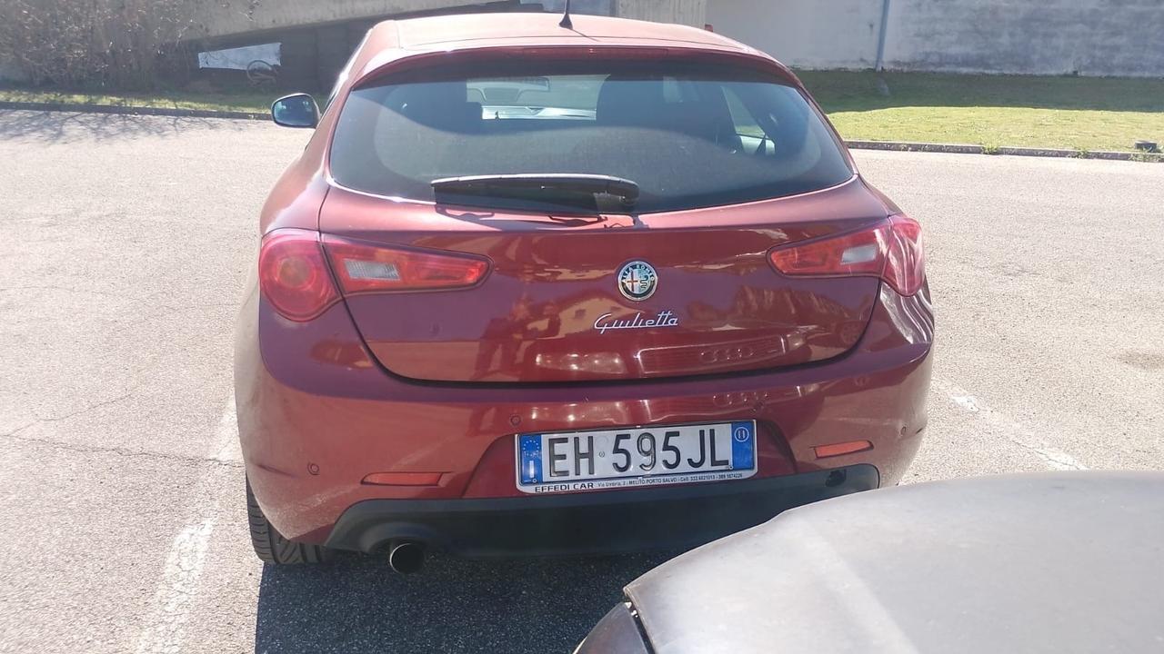 Alfa Romeo Giulietta 2.0 JTDm-2 - 2011