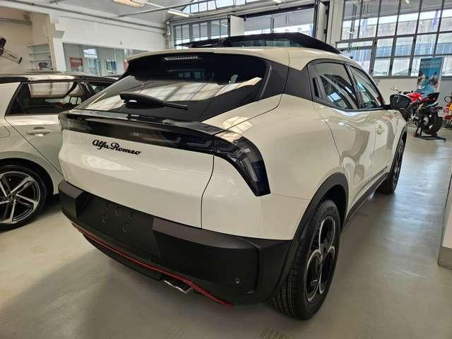 Alfa Romeo Junior Junior 1.2 ibrida Speciale edct6 - Tetto apribile