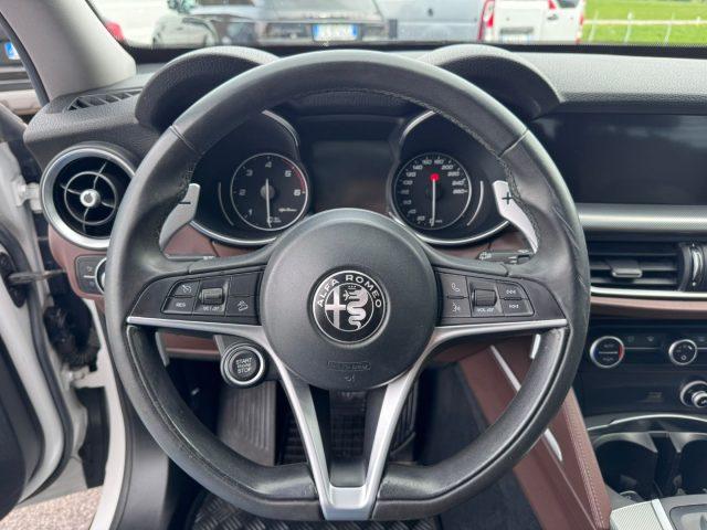 ALFA ROMEO Stelvio 2.2 Turbodiesel perla 210 CV AT8 Q4 Super 4x4 4WD