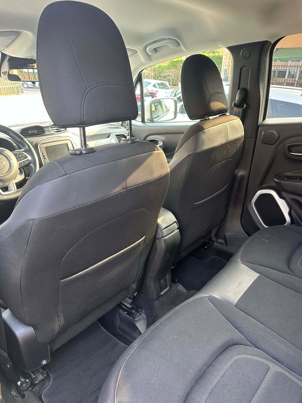 Jeep RENEGADE LIMITED GARAN KMCERT UNICOPR