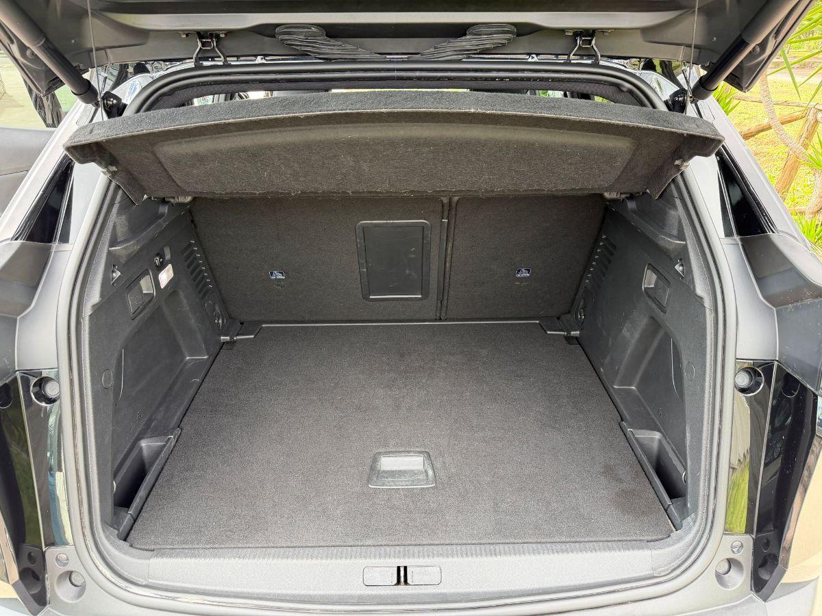 PEUGEOT - 3008 - PureTech Turbo 130 S&S EAT8 GT Line