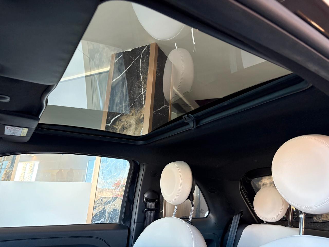 Fiat 500 1.0 Hybrid Dolcevita NEO PATENTATI