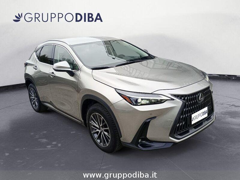 Lexus NX II 2022 350h 2.5 Premium 4wd 244cv e-cvt