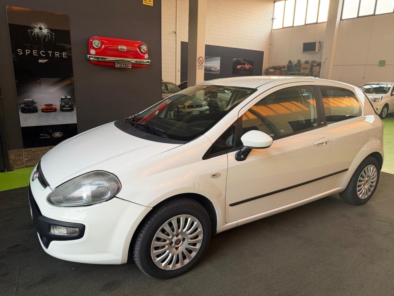 Fiat Punto Evo 1.2 3porte MyLife 69cv NEOPATENTATI