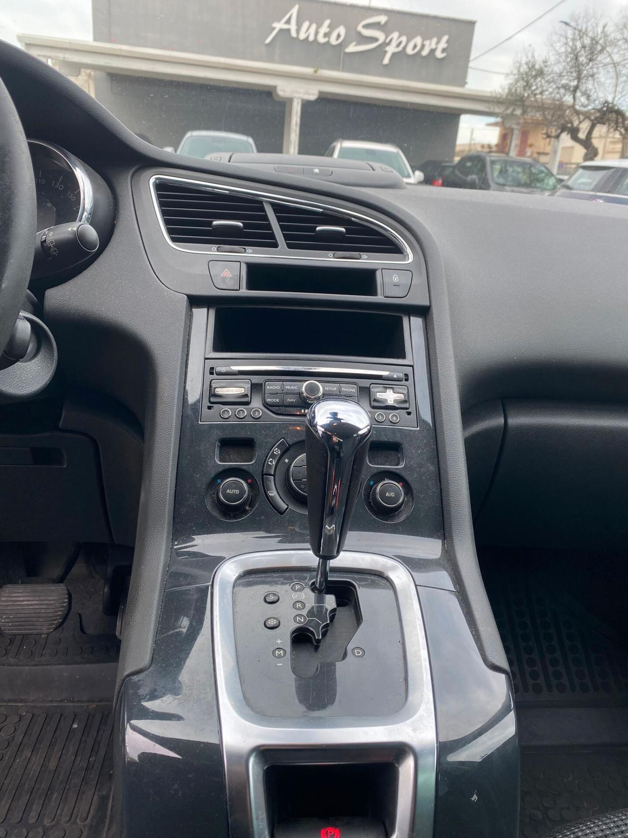 Peugeot 5008 2.0 HDi 163CV aut. Allure