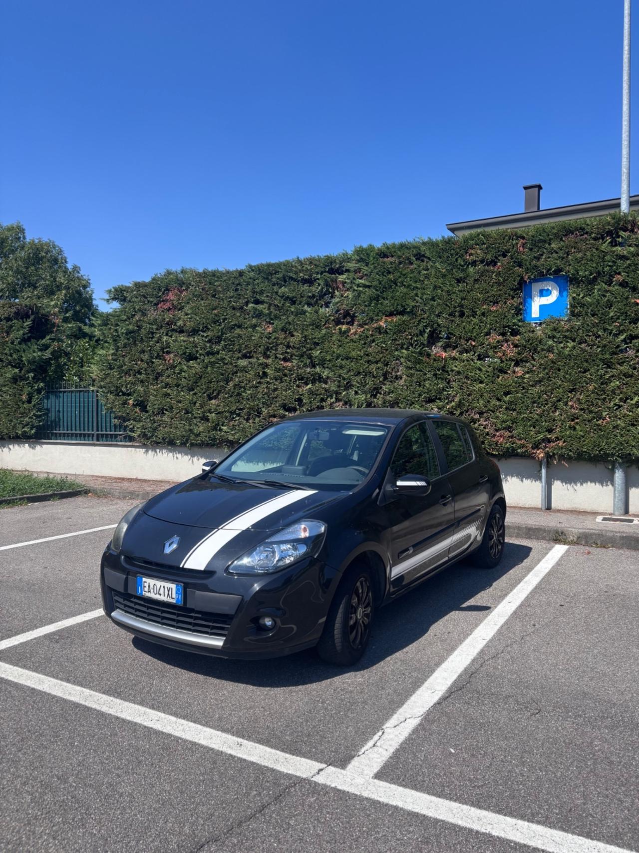 Renault Clio 1.2 16V 5 porte Dynamique