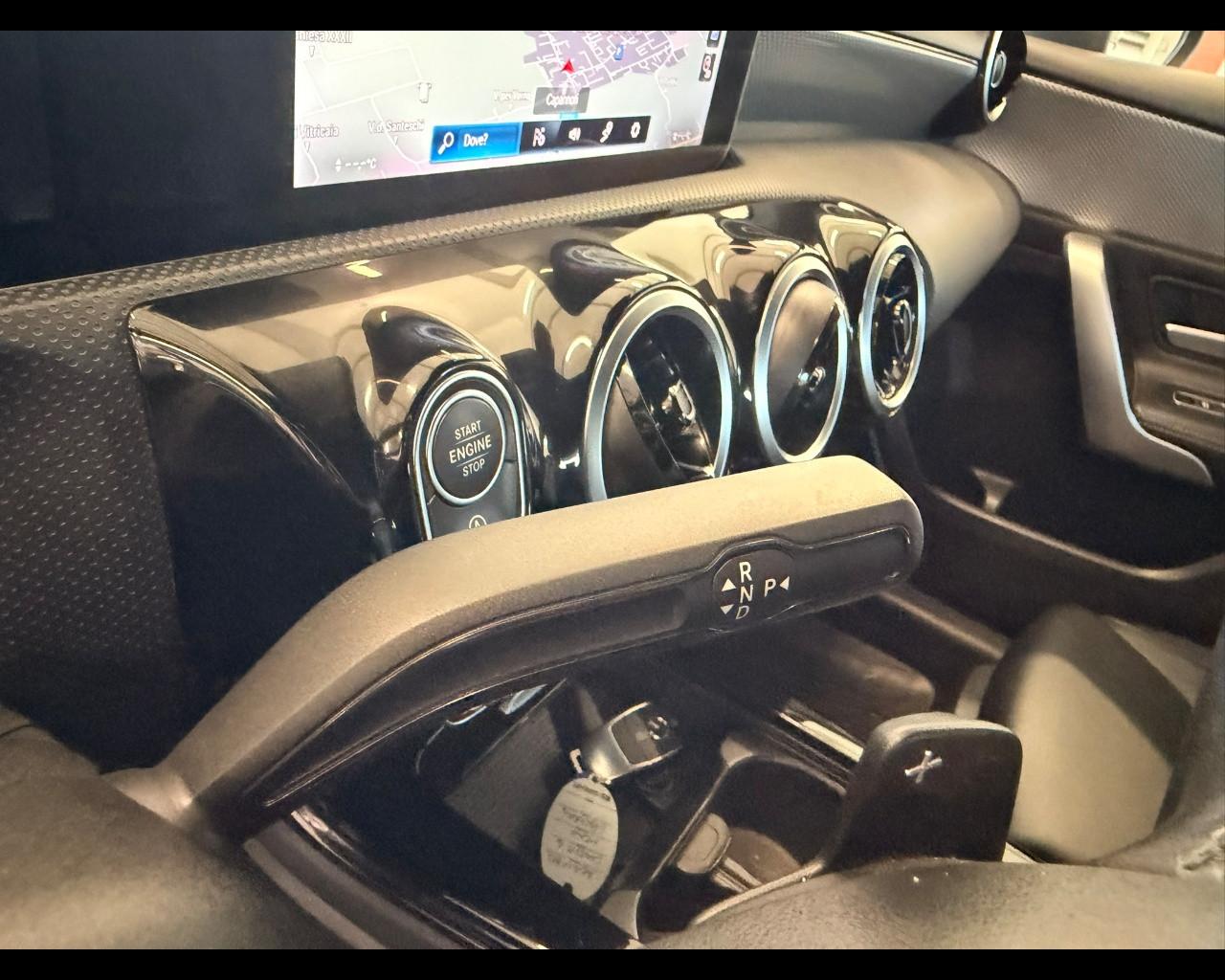 Mercedes-Benz Classe A (W177) - A 180 d Automatic Sport