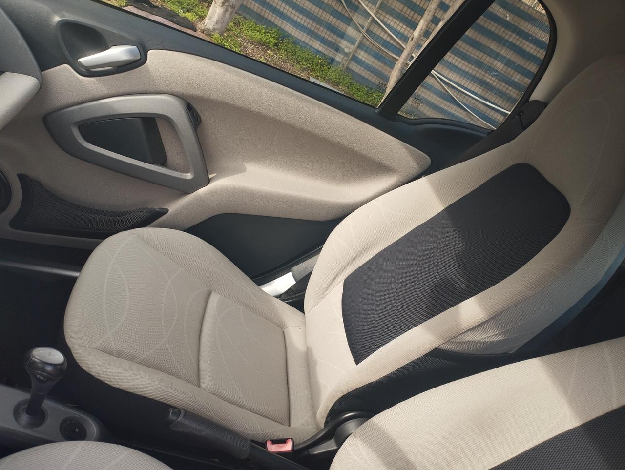 Smart ForTwo 1000 52 kW MHD coupé pure