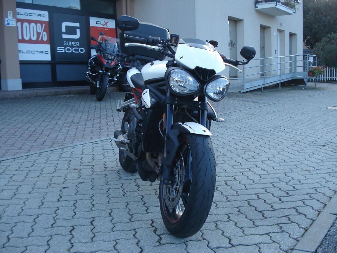 Triumph Street Triple 765 R