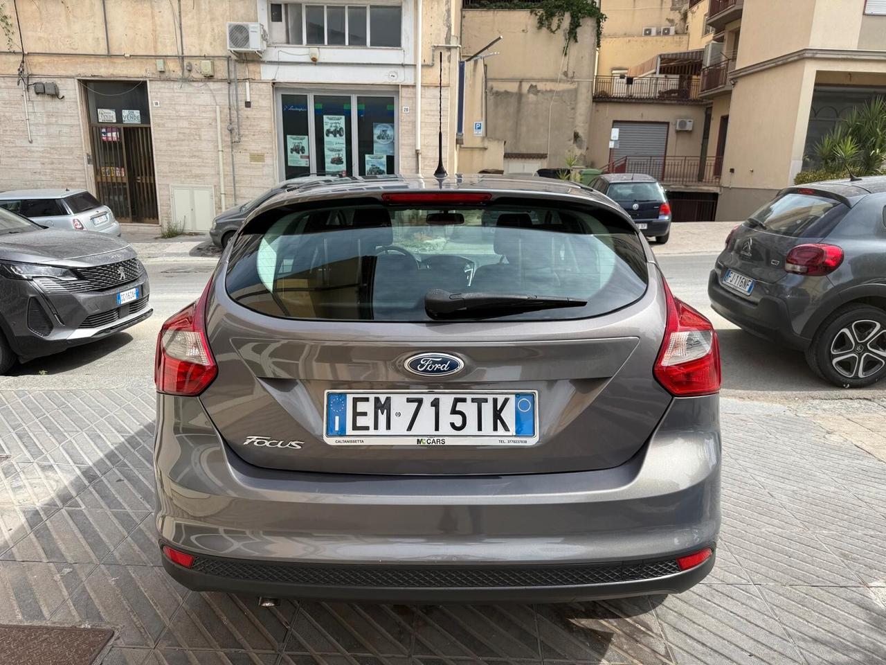 Ford Focus 1.6 TDCi 115 CV