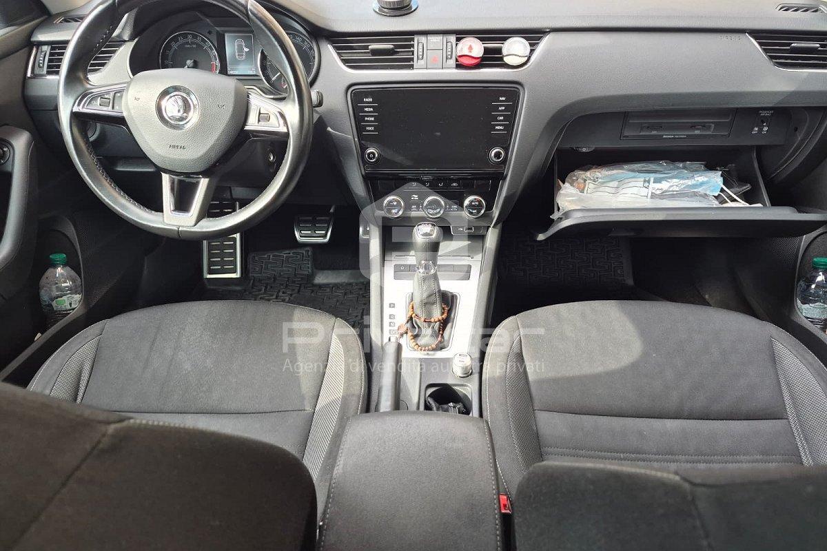 SKODA Octavia 1.6 TDI CR 115 CV DSG Wagon Executive