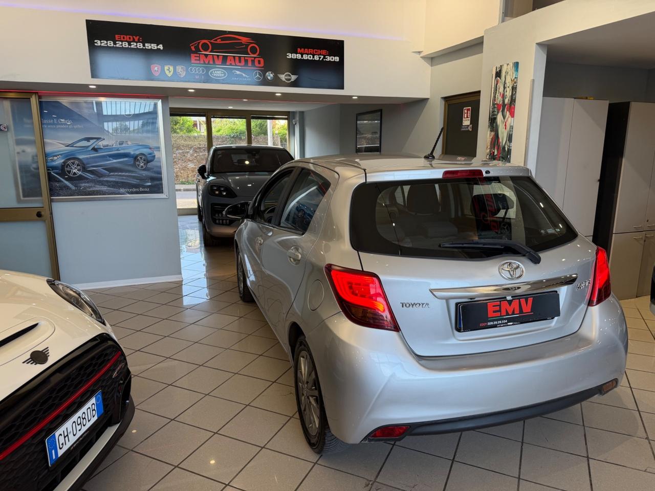 TOYOTA Yaris 3a serie (2011) Yaris 1.4 D-4D 5P Lounge (66 kw