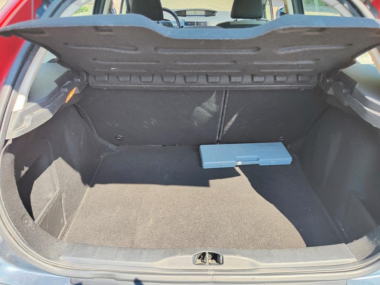 Citroen C4 1.4 benzina 131.000 KM