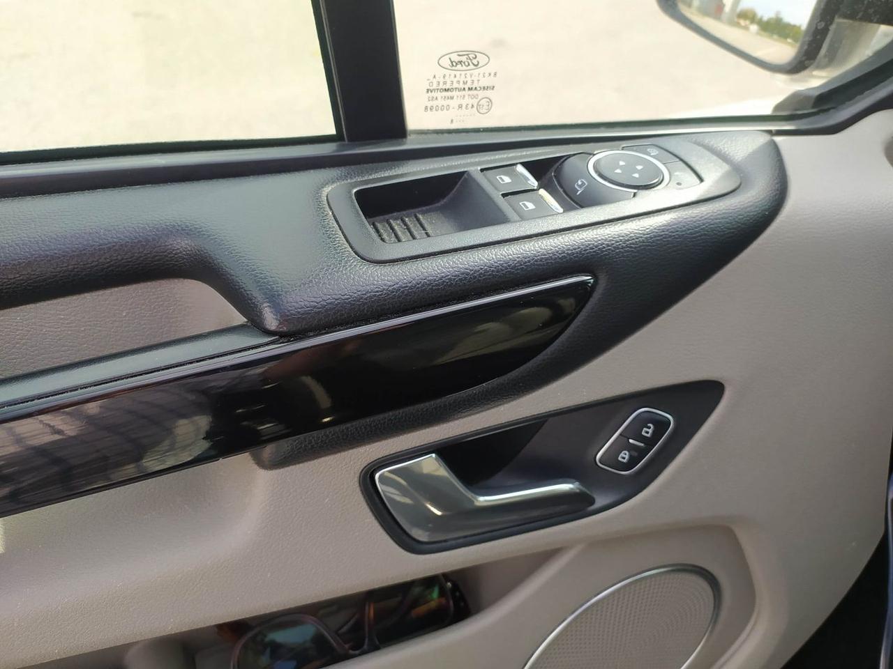 Ford Tourneo Custom titanium #50581