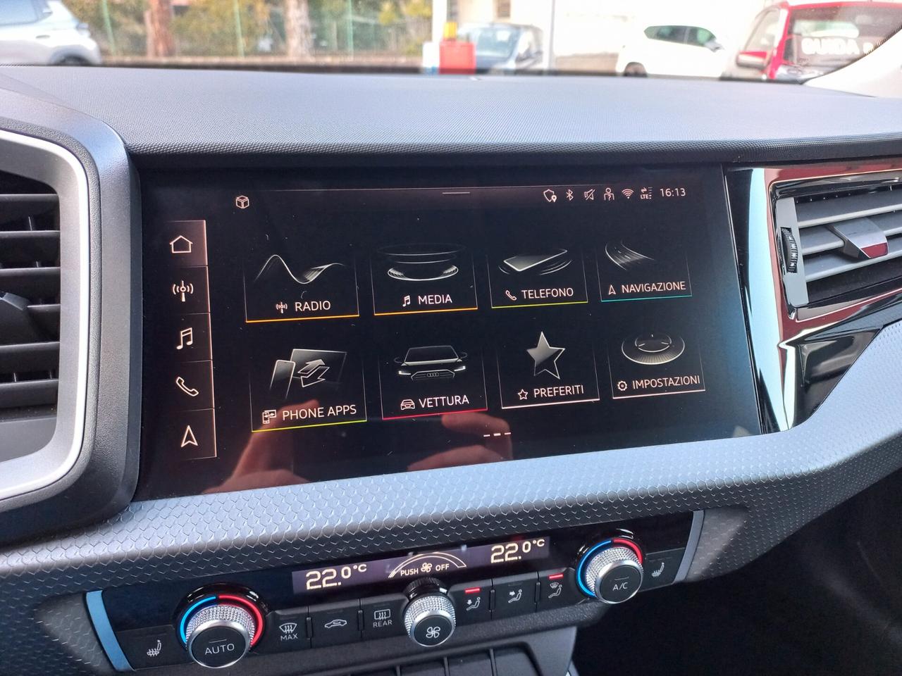 Audi A1 allstreet 30 TFSI Identity Contrast