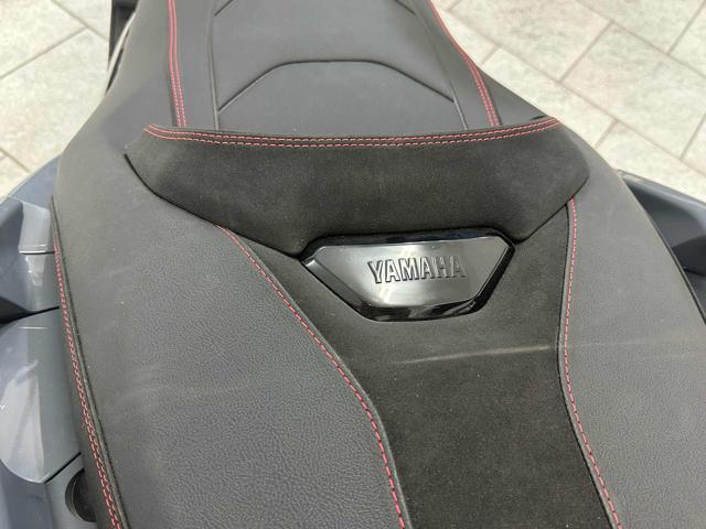 YAMAHA X-MAX 300 Tech