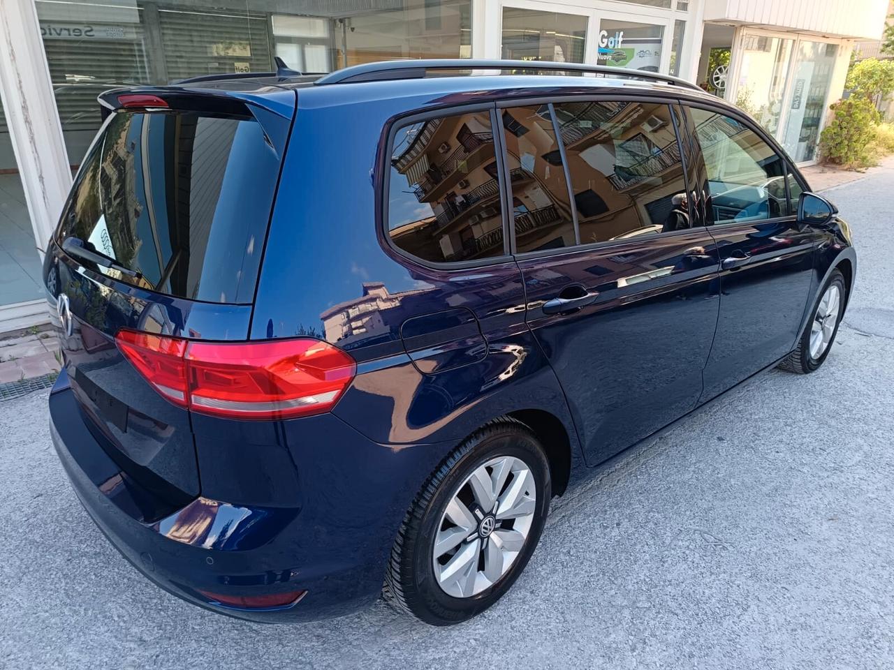 Volkswagen Touran 1.6 TDI Trendline BlueMotion Technology