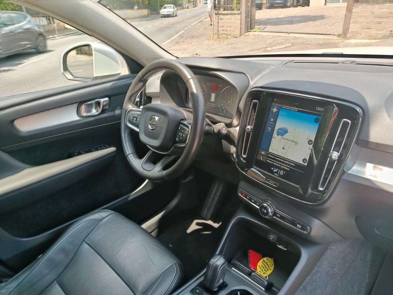 Volvo XC40 D4 AWD Geartronic Business