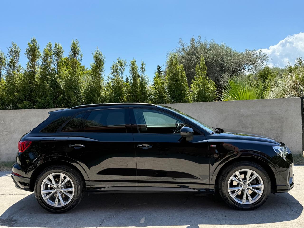 Audi Q3 35 TDI S tronic S line