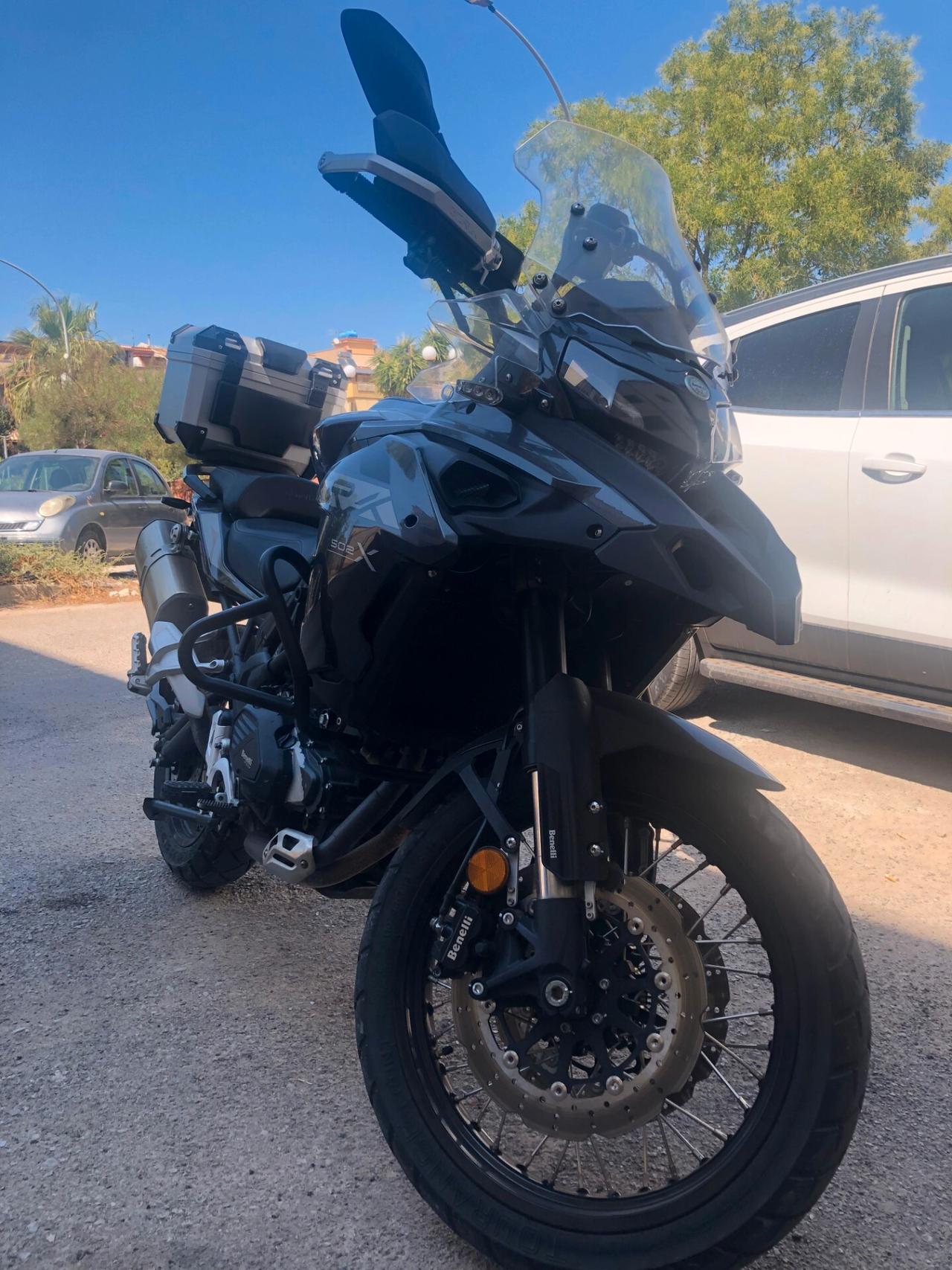 Benelli TRK 502 Trk 502x