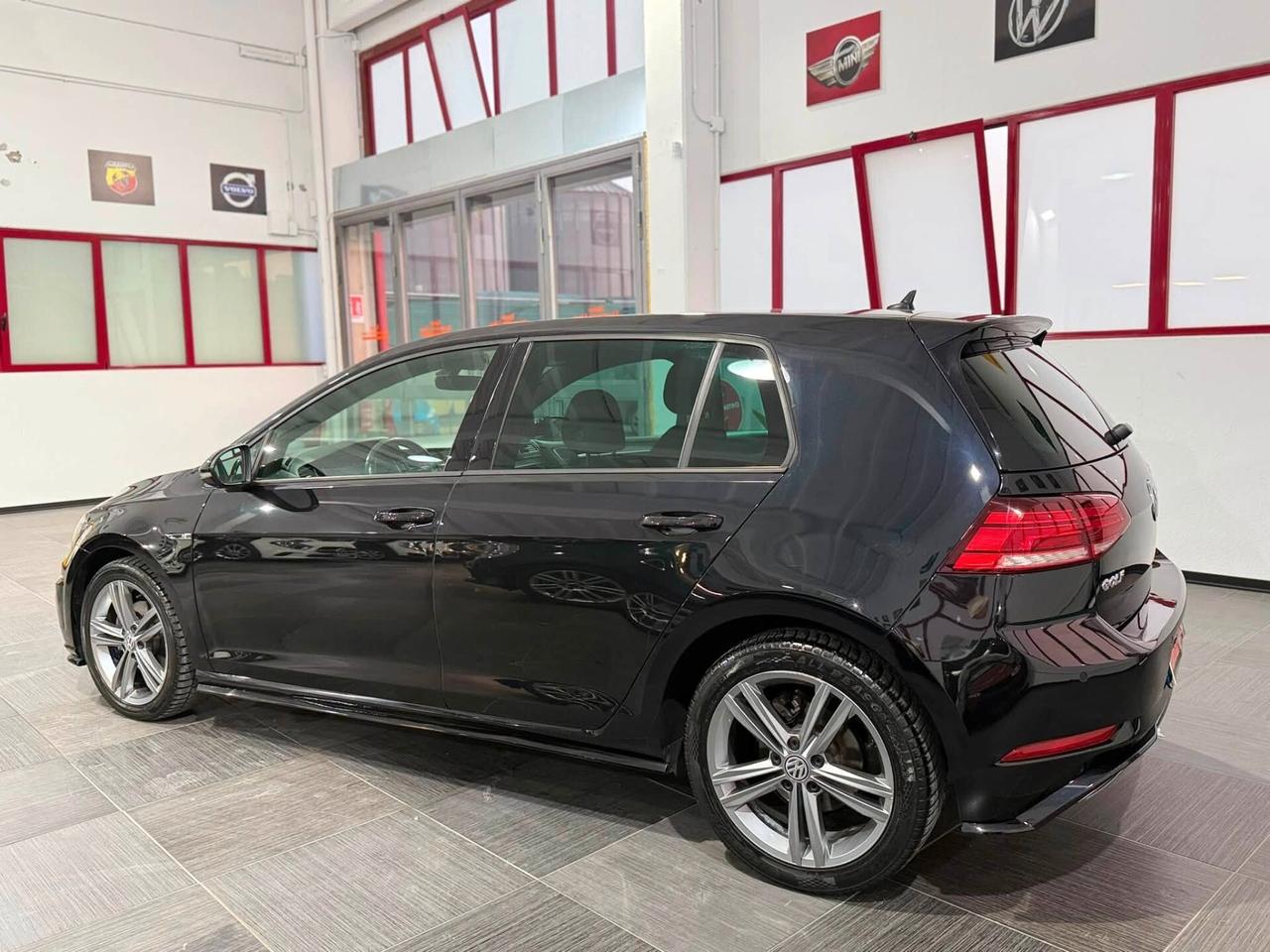 Volkswagen Golf 7.5 R-line 1.6 TDI 116cv 2019