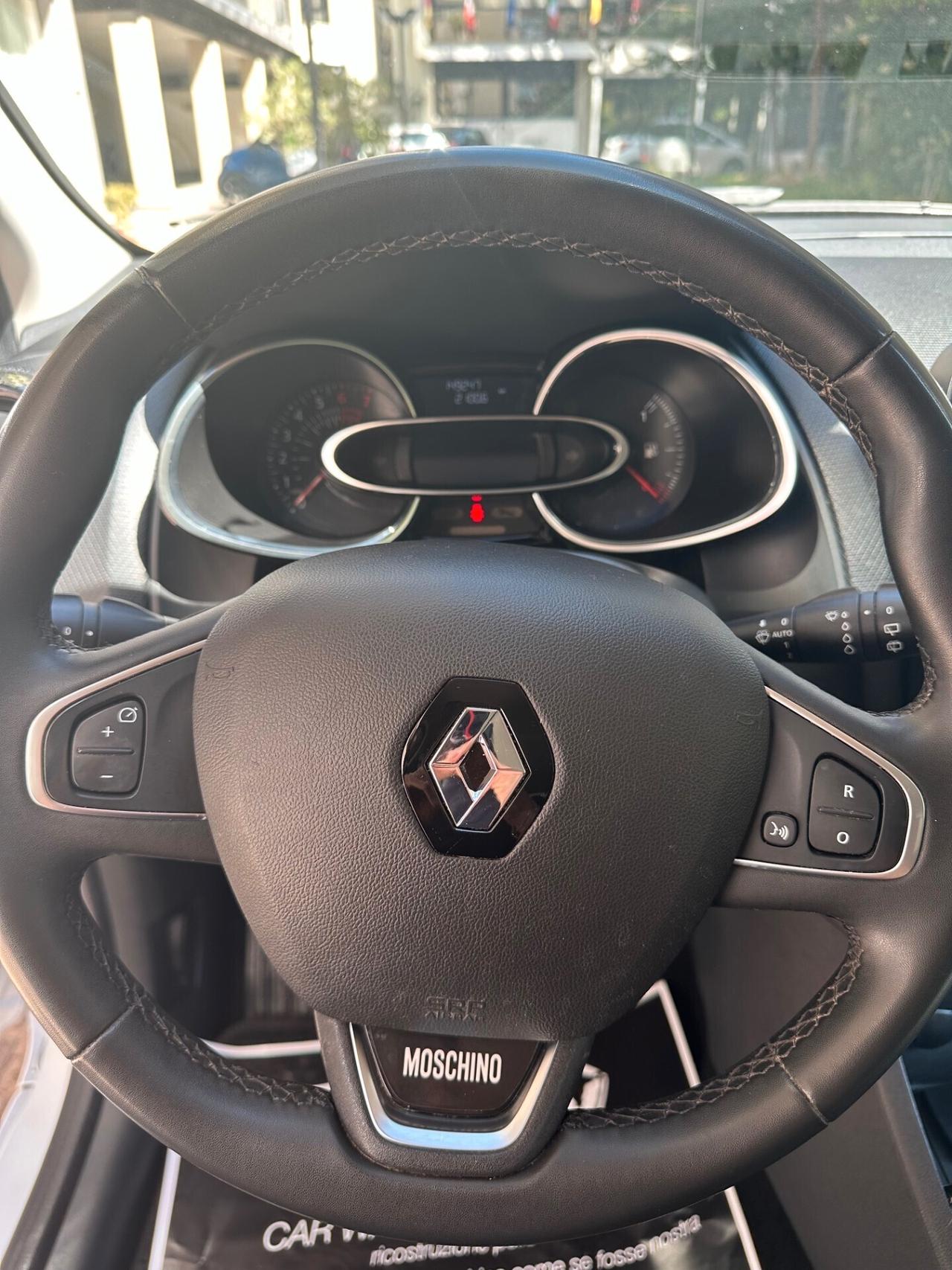 Renault Clio TCe 12V 90 CV GPL 5 porte Moschino Life