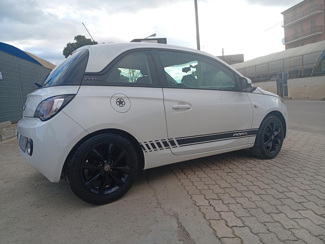 Opel Adam 1.2 70 CV Jam