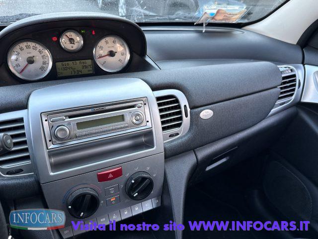 LANCIA Ypsilon 1.3 MJT 75 CV Unyca - Neopatentati -