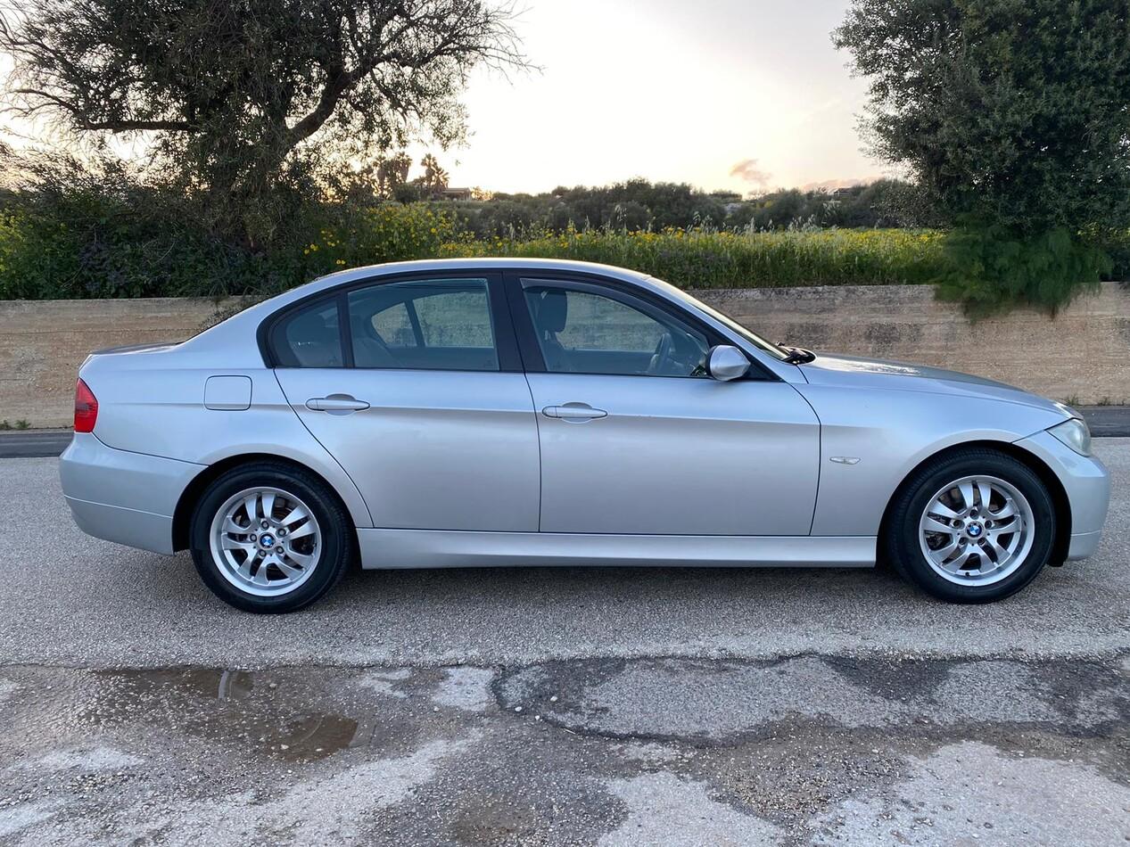 BMW Serie 3 320d Futura