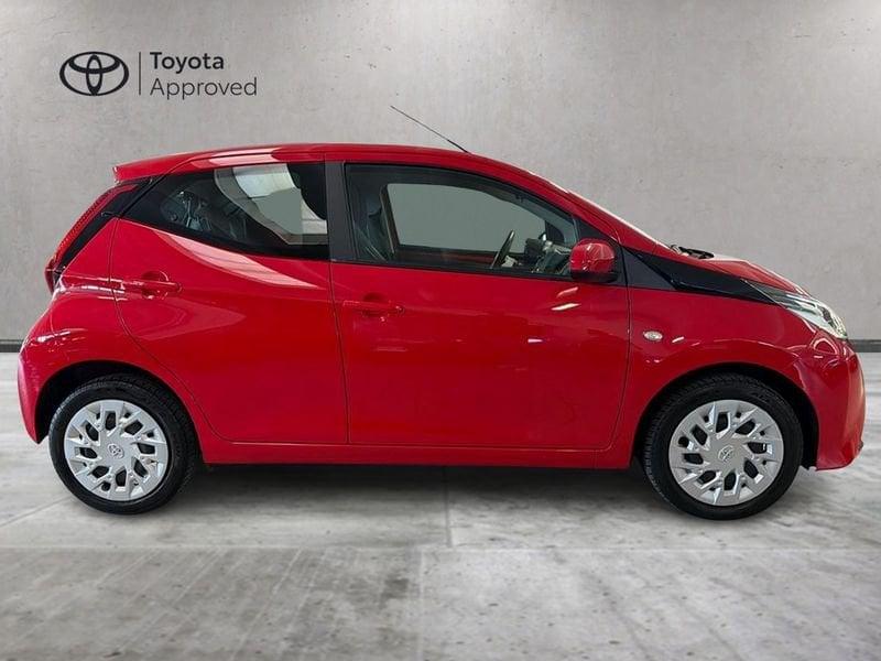 Toyota Aygo 1.0 VVT-i x-play