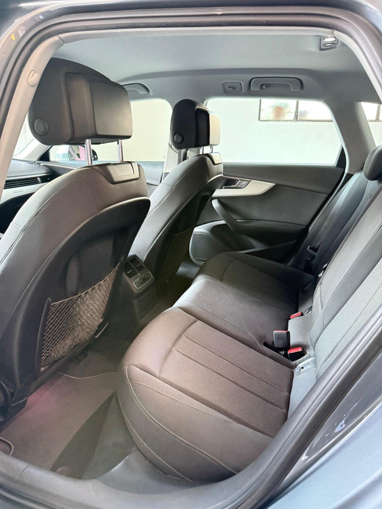 Audi A4 Avant 2.0 TDI 190 CV ultra Business Sport