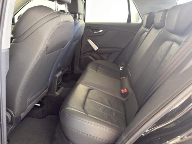 AUDI Q2 30 TDI Business Design
