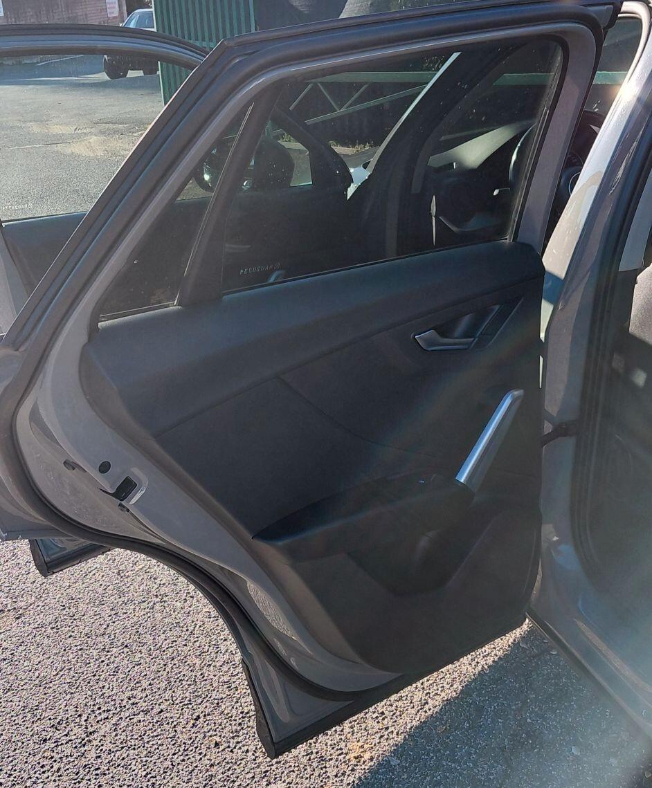 Audi Q2 1.6 TDI Design - TRATTABILE