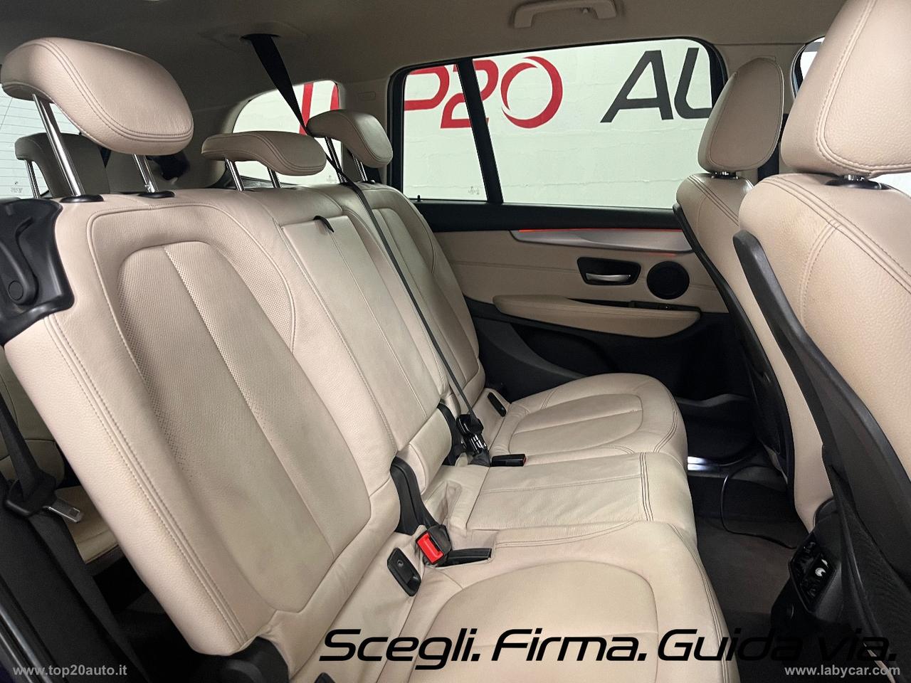 BMW 218d Gran Tourer Luxury