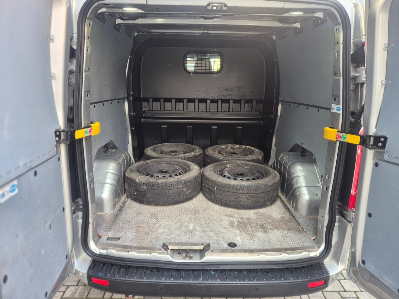 Ford Transit Custom 320 2.0 EcoBlue PC Trend 6 POS