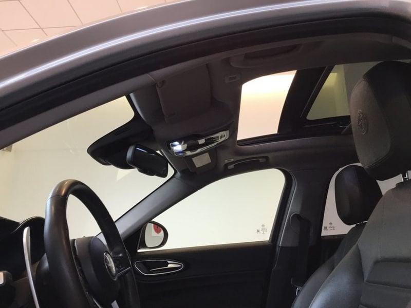 Alfa Romeo Giulia Giulia 2.2 Turbodiesel 160 CV AT8 B-Tech MY19