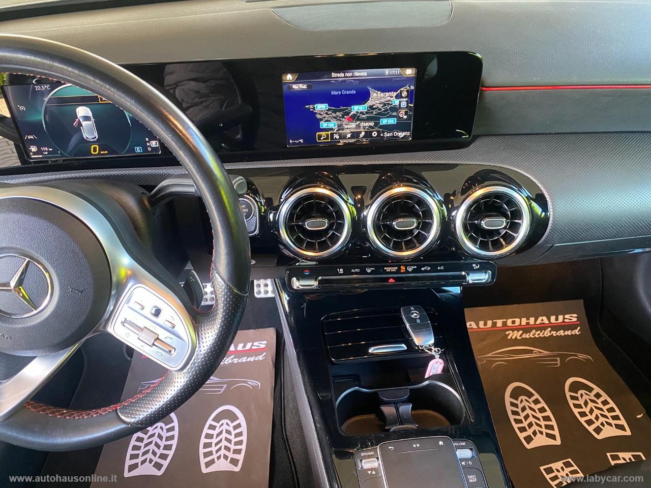 MERCEDES-BENZ A 180 d Automatic Premium