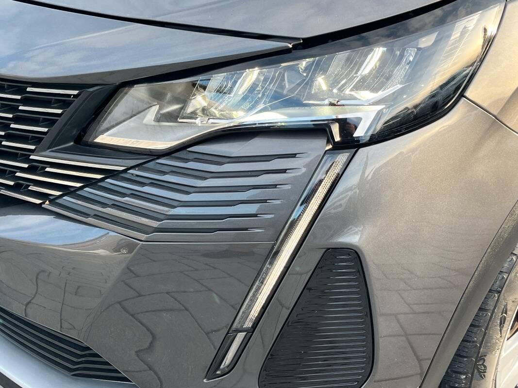 Peugeot 3008 II 1.2 puretech t Active s&s 130cv