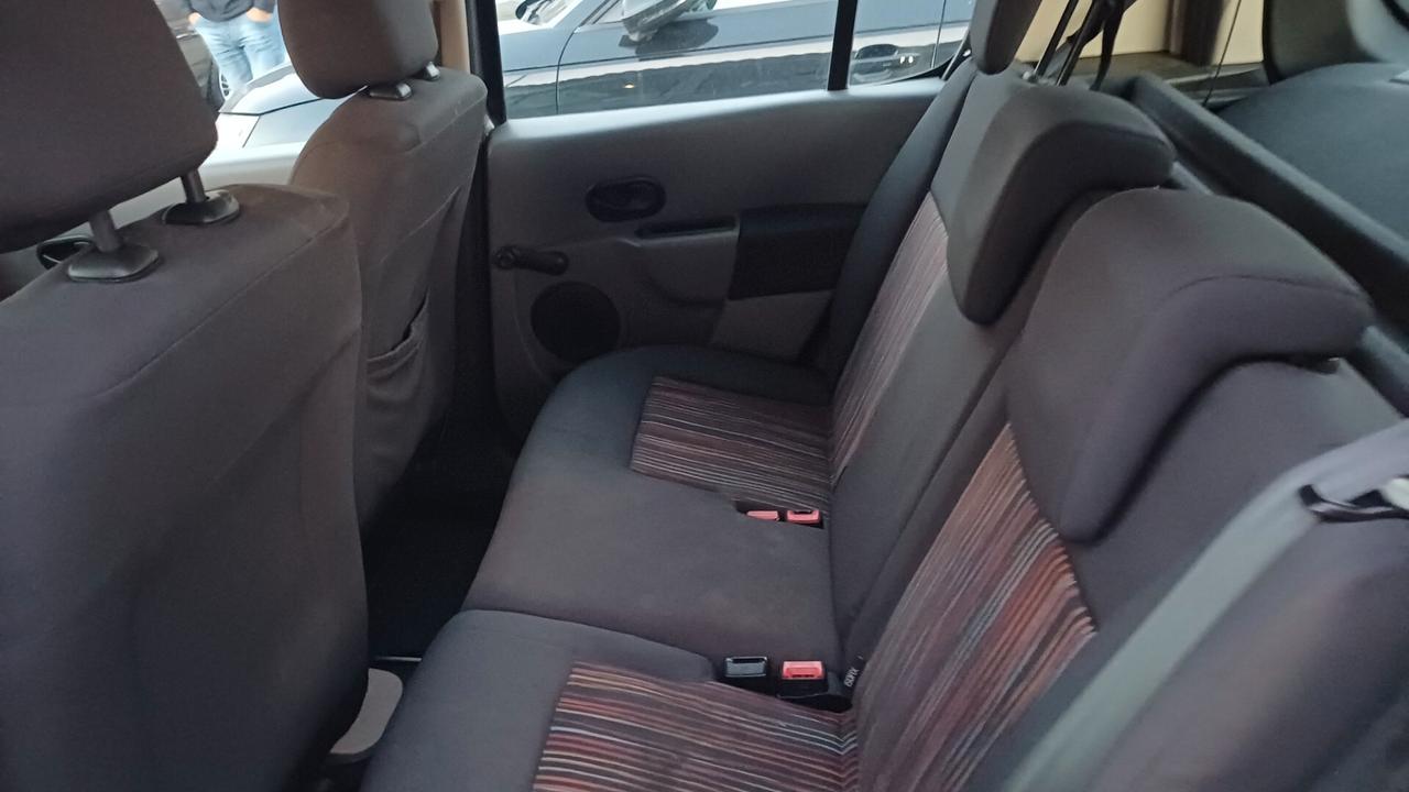 Renault Modus 1.2 16V Dynamique 2009