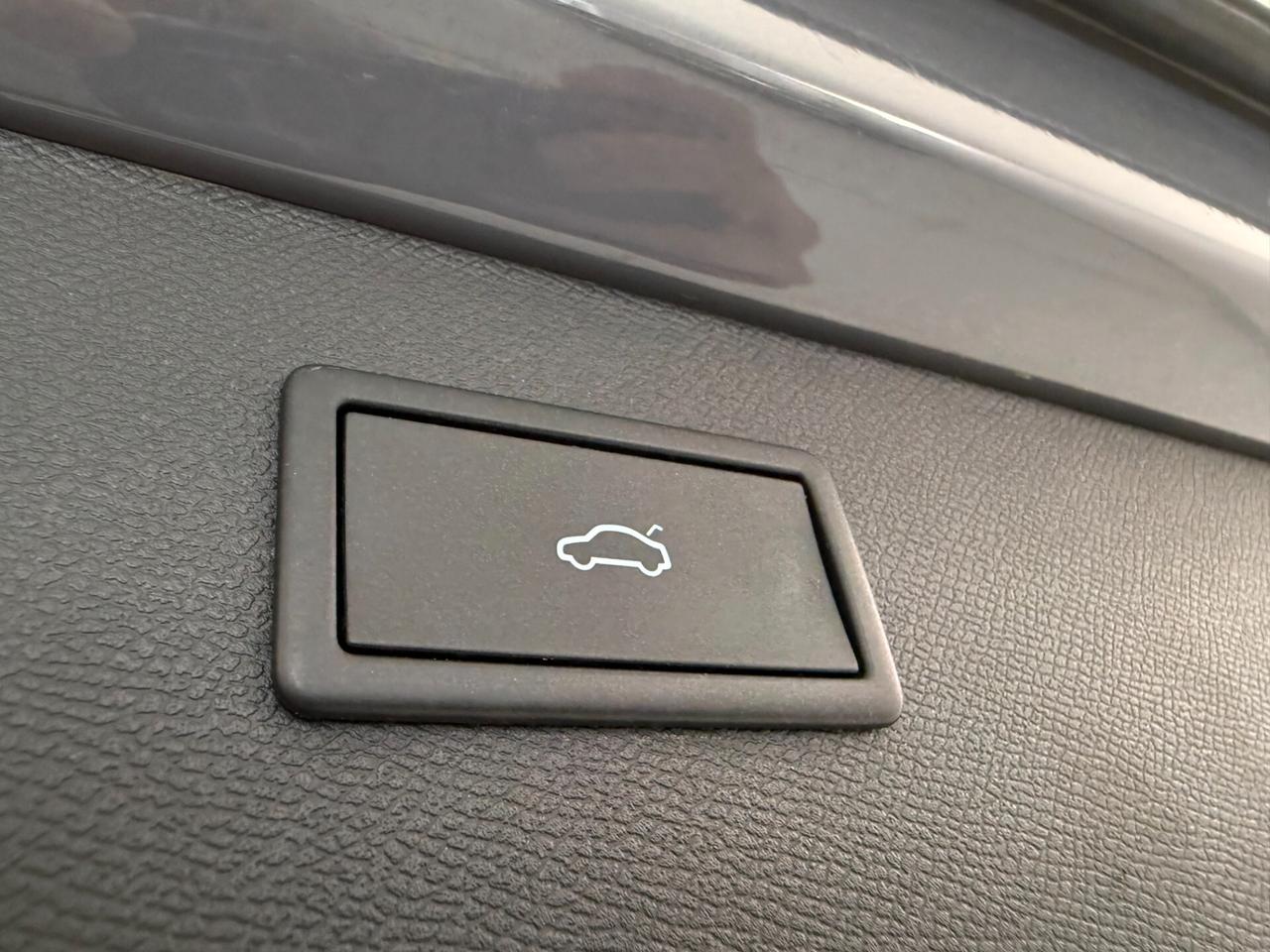 Cupra Formentor 1.5 TSI sedili guscio led adatattivi camera 360