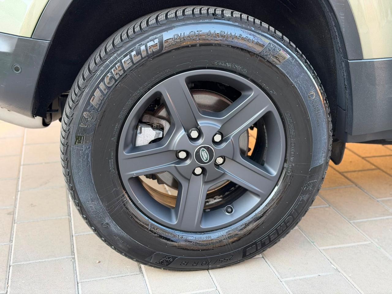 Land Rover Defender 110 3.0D I6 250 CV AWD Auto X-Dynamic HSE